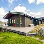 5 Person In Lyngdal 別荘