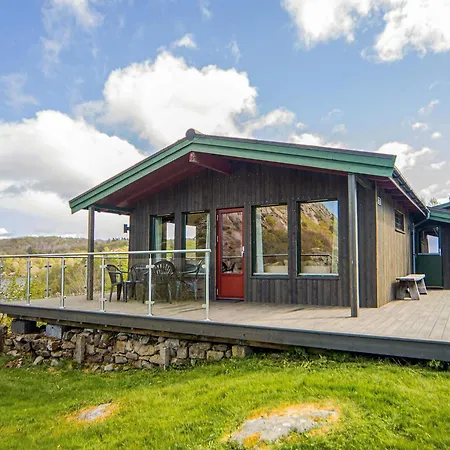 Feriehus 5 Person In Lyngdal *