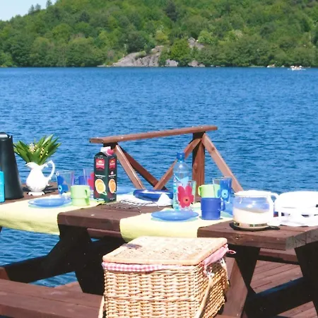 5 Person In Lyngdal *