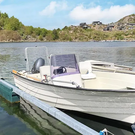 5 Person In Lyngdal-by Traum Korshamn (Vest-Agder)