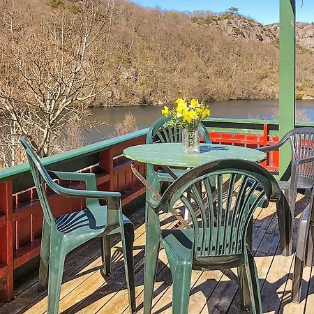 5 Person In Lyngdal-by Traum 펜션 *