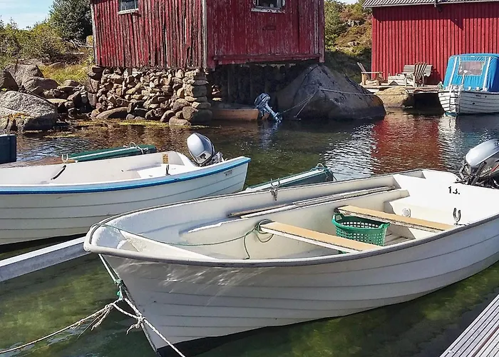 5 Person In Lyngdal-by Traum * Korshamn (Vest-Agder)