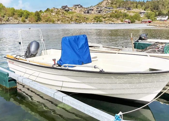 5 Person In Lyngdal-by Traum Korshamn (Vest-Agder)